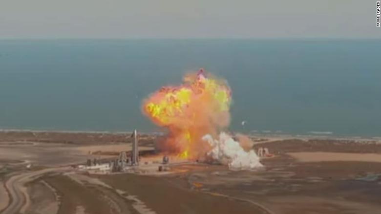 SpaceX : Ανατινάχτηκε κατά την προσεδάφισή του το πρωτότυπο διαστημόπλοιο του Έλον Μασκ