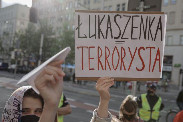 «Βόρεια Κορέα στην καρδιά της Ευρώπης» το σύνθημα διαδήλωσης κατά Λουκασένκο