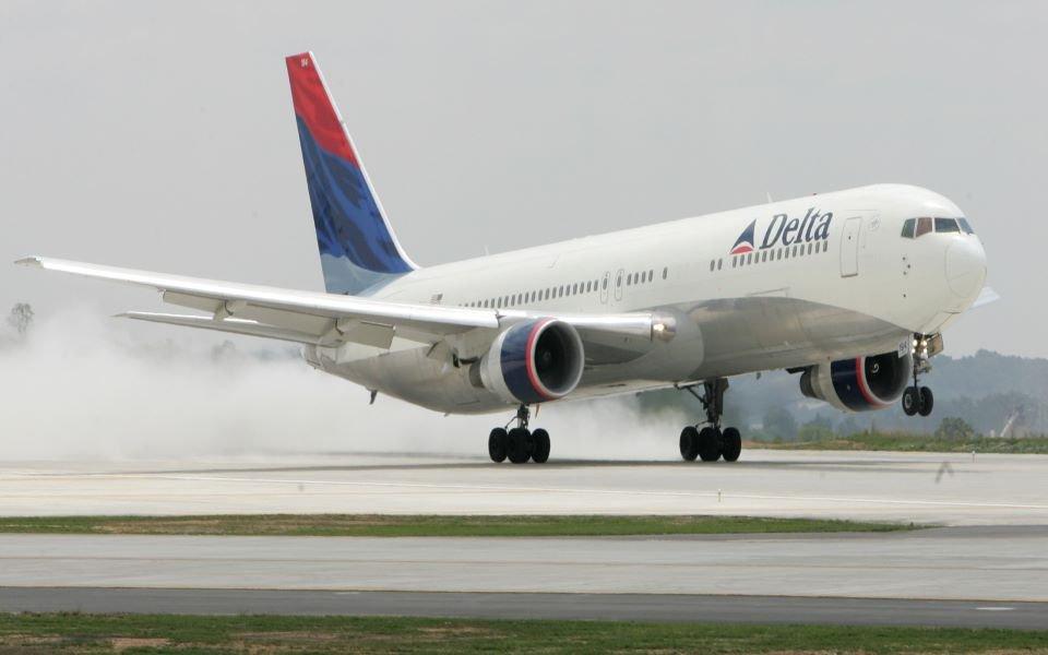Ο επικεφαλής της Delta Airlines αρνείται να πει τη μετάλλαξη με το όνομά της